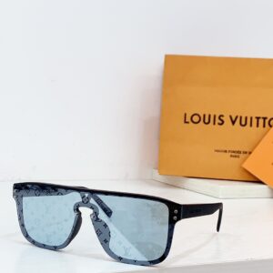 High version LOUIS VUITTO* MODEL: Z1082 Original LV edge-cut frameless shape, gorgeous turn, unlimited taste, pattern design, classic and unique temple logo👍👍