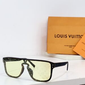 High version LOUIS VUITTO* MODEL: Z1082 Original LV edge-cut frameless shape, gorgeous turn, unlimited taste, pattern design, classic and unique temple logo👍👍