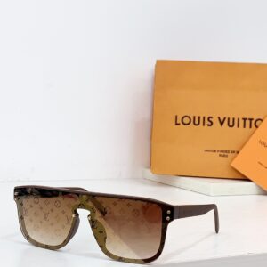 High version LOUIS VUITTO* MODEL: Z1082 Original LV edge-cut frameless shape, gorgeous turn, unlimited taste, pattern design, classic and unique temple logo👍👍