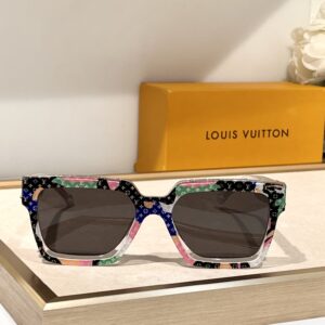 LOUIS VUITTO*  1.1 Millionaires LV96006