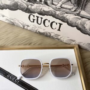 GUCCI Gucci GG1108 White is really amazing ☁️