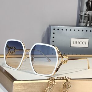 GUCC* Oversided MOD：GG1621