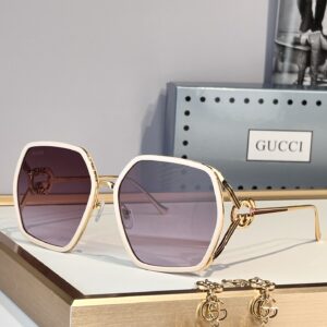 GUCC* Oversided MOD：GG1621